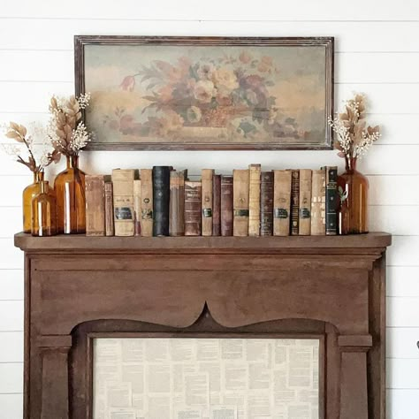 51 Mantel Decor Ideas and Tips from Experts Antique Mantle Faux Fireplace, Antique Upcycle, Vintage Mantle Decor, Antique Mantle, Vintage Mantle, Vintage Fireplace, Mantel Decor Ideas, Mantle Ideas, Fireplace Mantle Decor