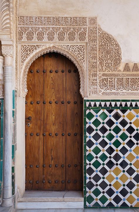 Photo Diary: Spain Riad Marrakech, Alhambra Granada, Gorgeous Doors, Al Andalus, Spanish Tile, Tile Work, Unique Doors, Beautiful Doors, Photo Diary