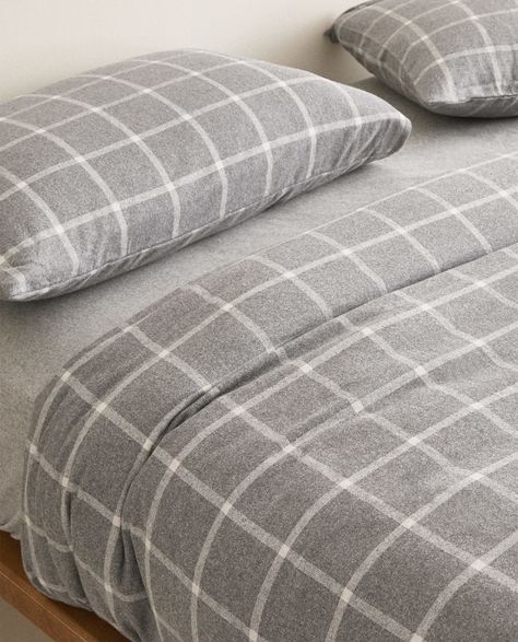 flannel bed sheets: Flannel Flat Sheet, Zara Home ($69.90) Monochromatic Home, Best Bedroom Paint Colors, Flannel Bed Sheets, Flannel Duvet Cover, My Christmas Wishlist, Colors Bedroom, Zara Home Collection, Flannel Bedding, Bedroom Ideas For Small Rooms