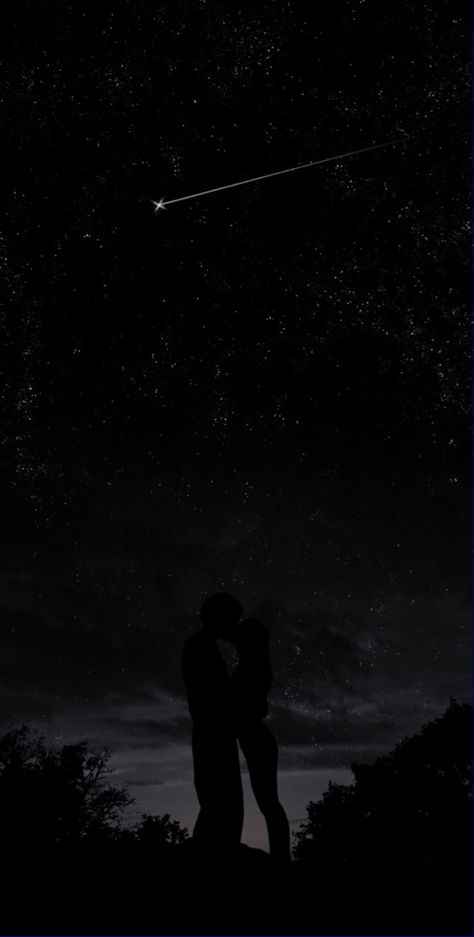 Dark Romance Wallpaper, Stars Romantic, Story Cover, Alone In The Dark, Fantasy Love, Love Time, Starry Sky, Black Aesthetic, Dark Aesthetic