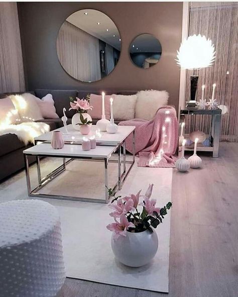 Interior Design Bedroom Teenage, Glamour Living Room, Interior Design Living Room Warm, Winter Living Room, Furnitur Ruang Keluarga, Classy Living Room, Pink Living Room, Living Room Decor Cozy, Pink Decor