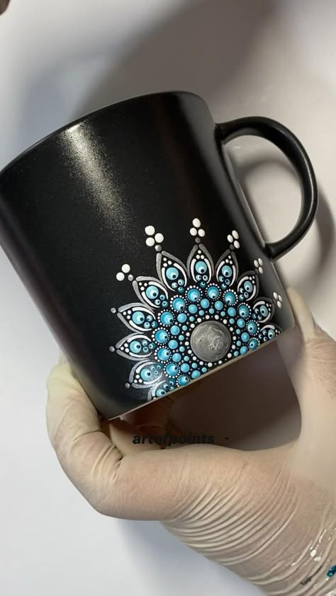 Mandala mug painting / dot art | Pinterest Mandala Mug, Mug Painting, Glass Painting Patterns, Vase Deco, Painted Coffee Mugs, Mandala Painted Rocks, Mandala Rock Art, Glass Painting Designs, Stone Art Painting