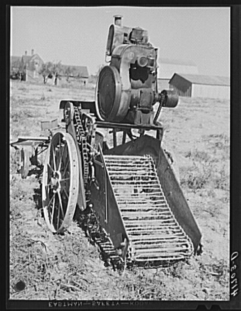 Potato digger on a field near Caribou, Maine Jack Delano October 1940 Maine October, Caribou Maine, Potato Digger, Iowa Farms, Big Tractors, Farm Photography, Old Farm Equipment, Farm Tools, Farm Boys