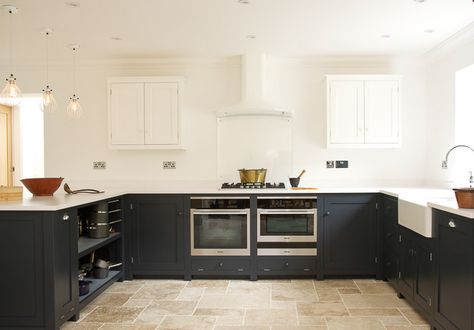 The Henley on Thames Kitchen | deVOL Kitchens Devol Shaker Kitchen, Shaker Style Kitchen Cabinets, Shaker Kitchen Design, White Shaker Kitchen, Devol Kitchens, English Kitchens, Shaker Style Kitchens, Black Kitchen Cabinets, Kitchen Cabinet Styles