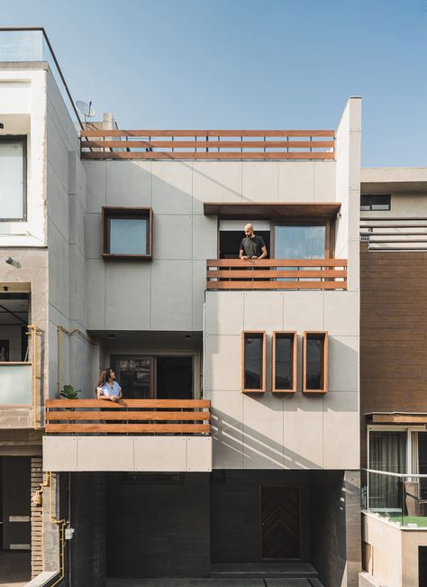 This sun-drenched home in Ahmedabad is an ode to concrete and wood Concrete And Wood House Exterior, Modern Concrete House Plans, Concrete And Wood Architecture, Modern Concrete Homes, Concrete House Plans, Nupur Kanoi, Modern Concrete House, Cement House, House Elevations