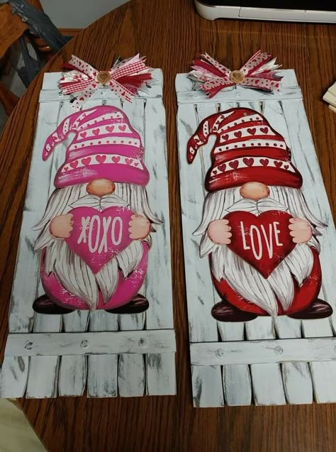 Valentine Wood Crafts, Valentine Wreath Diy, Diy Valentine's Day Decorations, Valentines Sign, Diy Valentines Decorations, Valentines Art, Dollar Tree Diy Crafts, Diy Valentines Crafts, Valentine Day Wreaths