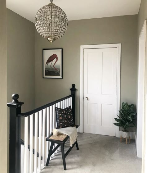 Green Hall Stairs And Landing Decor, Dark Landing Ideas Upstairs, Small Stairway Decorating, Green Banister, Stairwell Landing Decor, Top Of Stairs Decor, Green Landing, Hallways Design, Black And White Hallway