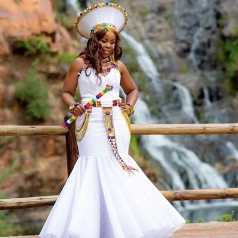 Zulu Bride Traditional Attire, Zulu Wedding Attire, Modern Zulu Traditional Wedding Dresses, African Celebrations, Ndebele Traditional Attire, Masai Beadwork, Zulu Attire, Zulu Traditional Wedding Dresses, South African Wedding Dress