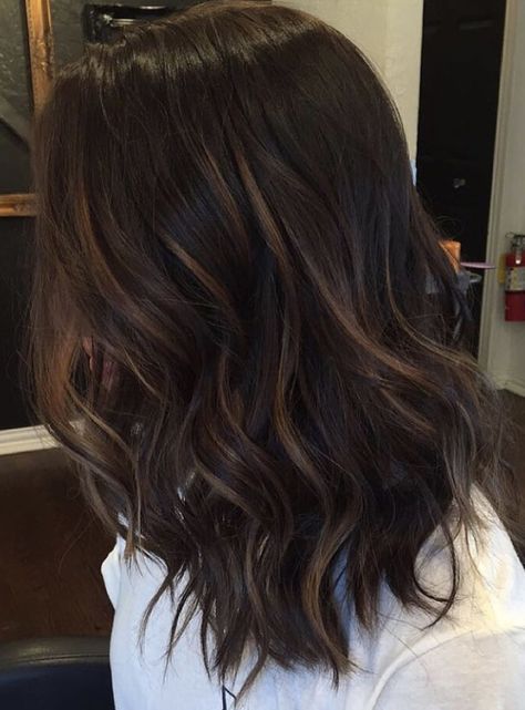 Brunette Ombre, Rambut Brunette, Brown Hair Shades, Chocolate Brown Hair Color, Brown Hair Balayage, Beauty Lounge, Balayage Brunette, Ombre Hair Color, Brown Hair With Highlights