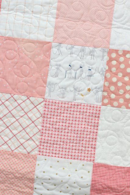 Simple Toddler Quilt, Baby Girl Quilts Patterns Free, Pink Quilt, Pink Quilt Ideas Block Patterns, Pink Baby Quilt, Pink Baby Quilt Ideas, Girls Patchwork Quilt, Fabric For Baby Girl Quilt, Easy Quilting Techniques