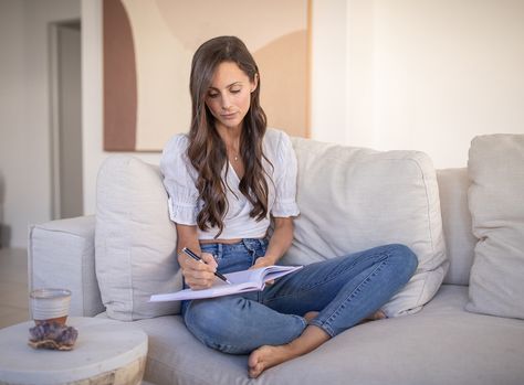 The Exact Process I’m Using To Set (& Hit) Huge Goals In 2024 — Melissa Ambrosini Melissa Ambrosini, How To Set Goals, Step Mum, Power Of Meditation, Clean Living, Set Goals, Lifestyle Inspiration, Blow Your Mind, Setting Goals