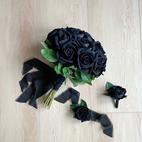 Gothic Black bouquet, black Wedding bouquet, bridesmaids bouquets ,black wedding bouquet, Real touch black roses , gothic bride bouquet All Black Bouquet, Bride Bouquets Black, Gothic Bridesmaid Bouquet, Black Crystal Bouquet, Black Wedding Bouquet, Goth Wedding Bouquet Black Flowers, Wedding Bouquet Bridesmaids, Black Rose Bouquet, Rose Bouquet Wedding