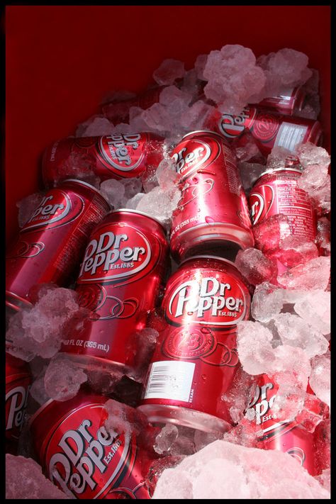 Aesthetic Doctor, Dr Pepper Can, Dr Pepper, Chick Fil A, Yummy Drinks, Sweet 16, Nom Nom, Coca Cola, Vision Board