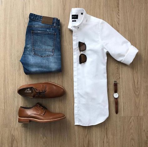 Perfect casual Friday outfit for Men - Mensfash 16 Outfits, Business Casual Attire For Men, Casual Friday Outfit, Mens Business Casual Outfits, Mens Casual Outfits Summer, Men Fashion Casual Shirts, Outfits Hombre, Stylish Men Casual, Mens Attire