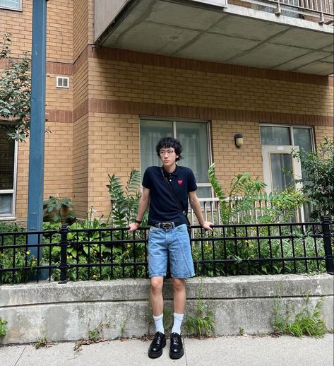 South Korean male boy with jorts cdg comme dés garçon polo shirt loafers outfit Style With Polo Shirt, Jorts With Loafers Outfits, Polo Tee Outfit Men, Loafers With Jorts, Polo And Shorts Outfit Men, Jorts Loafers, Short Outfit Men, Jorts Outfit Idea Men, Polo Shirt Aesthetic