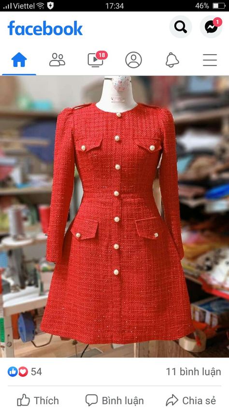 Chanel Tweed Dress, Tweed Fashion, Cute Professional Outfits, Colour Blocking Fashion, Corporate Dress, Stylish Short Dresses, Fashion Top Outfits, Stylish Work Attire, Smart Dress