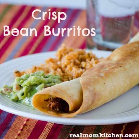 Month Food Plan, Mexican Haystacks, Bean Burritos Recipe, Mexican Burritos, Mexican Love, Bean Burrito, Torta Recipe, Recipes With Flour Tortillas, Bean Burritos