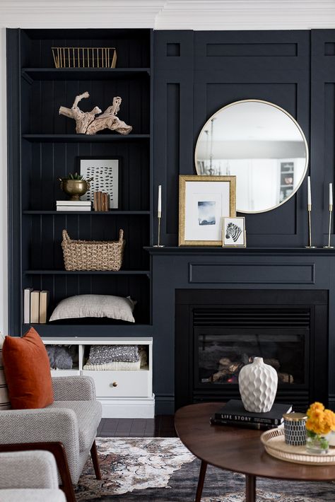 Sherwin-Williams Peppercorn Black Fireplace Decor, Black Fireplace Ideas, Office Fireplace, Fireplace Styling, Monochromatic Room, Living Room Built Ins, Dark Living Rooms, Black Fireplace, Monochrome Interior