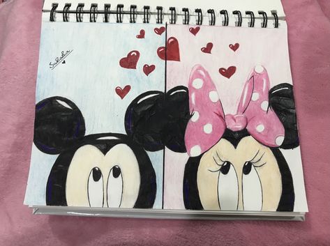 Mickey And Minnie Drawings Easy, Xmas Paintings, Painting Canvases, Easy Canvas Art, Easy Canvas, Mickey And Minnie, Easy Drawings, Canvas Painting, Canvas Art