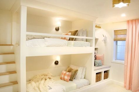 10 Unique Built in Bunk Beds to Inspire You! Shared Girls Room, Diy Bunk Bed, Bunk Beds Built In, Bedroom Hacks, Built In Bunks, Bunk Rooms, Cool Bunk Beds, Bunk Beds With Stairs, Bunk Bed Designs