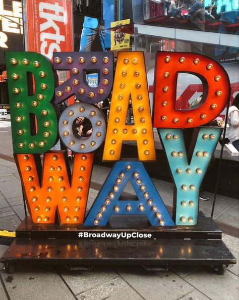 broadway, key Museum Of Broadway, Broadway Decorations Themed Parties, Vintage Broadway Aesthetic, Theatre Party Ideas, Broadway Decor, Broadway Font, Broadway Themed Room, Broadway Aesthetic, Broadway Sign