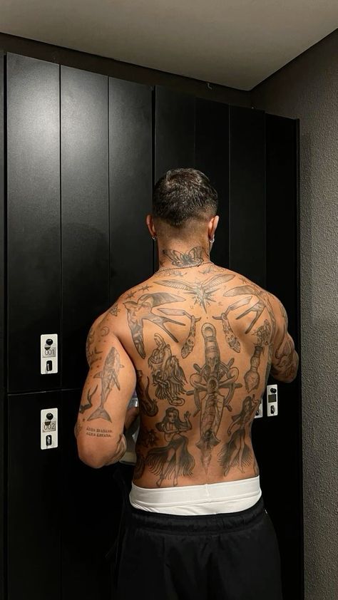 Devney Perry Aesthetic, Knox Eden, Memphis Ward, Back Piece Tattoo Men, Tattoos Torso, Nino Falcone, Traditional Back Tattoo, Twisted Emotions, Pinterest Tattoo Ideas