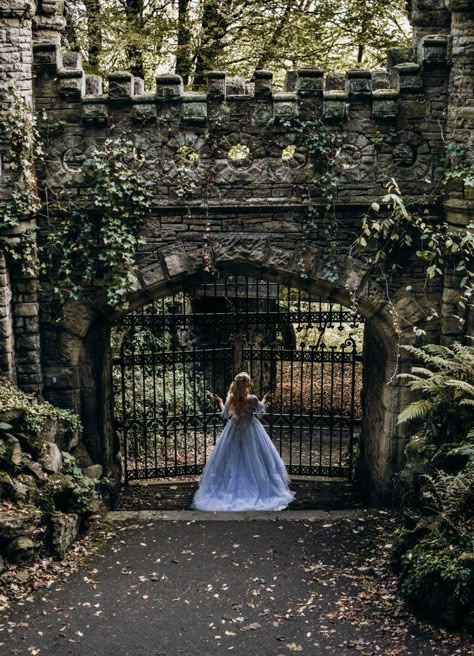 Rosie Hardy, Fairytale Photoshoot, Fairytale Aesthetic, Medieval Aesthetic, Royalty Aesthetic, Fairytale Photography, Royal Aesthetic, Fantasy Photography, Fairytale Fantasy