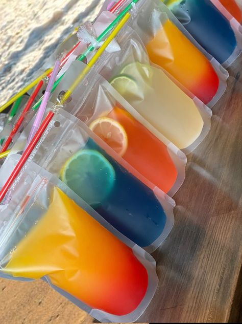 #summer #cocktails #thelittlemermaid Alcoholic Drink Pouches Recipes, Drink Pouches Recipes, Pouch Cocktails, Cocktail Pouches, Adult Drink Pouches, Smoothies Ideas, Drink Business, Vodka Blue, Fresh Fruit Smoothies