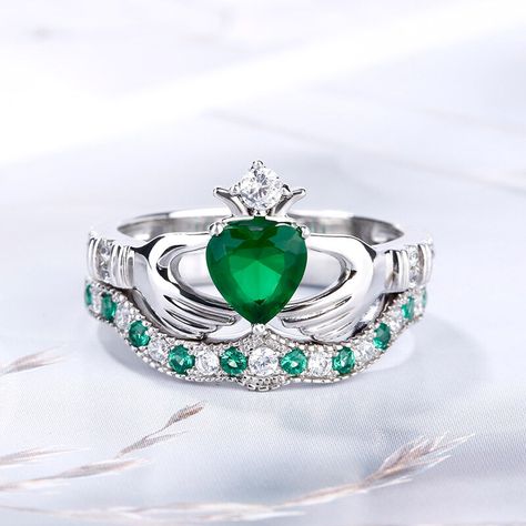 Irish Claddagh Rings, Claddagh Wedding Ring, Inexpensive Wedding Ideas, Claddagh Ring Wedding, Loyalty Friendship, Silver Claddagh Ring, Irish Ring Claddagh, Heart Promise Rings, Jewelry Knowledge