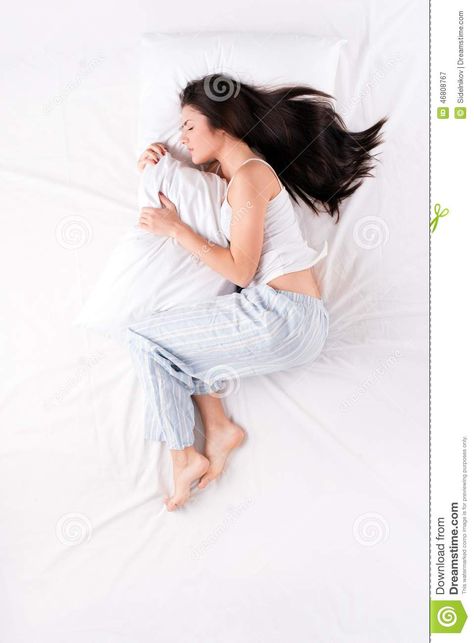 Image result for adult in fetal position Autogenic Training, Sleeping Pose, Fetal Position, Benefits Of Sleep, Slaap Lekker, Figure Reference, When You Sleep, Cute Pajamas, Sleeping Positions