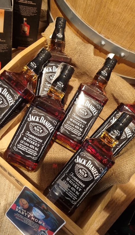 Jack daniels no7 whiskey Jack Daniels Party, Jack Daniel, Tennessee Whiskey, Jack Daniels Whiskey Bottle, Jack Daniels, Whiskey Bottle, Whiskey, Drinks