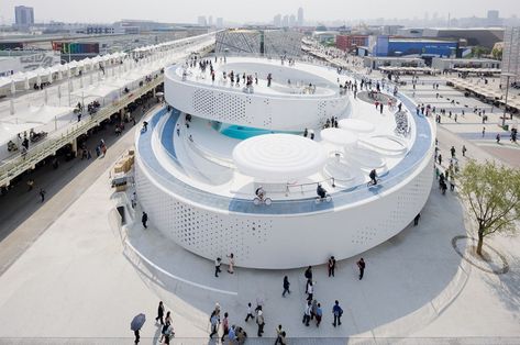 Denmark Pavilion, Shanghai Expo 2010  / BIG #bikes #architecture Big Architects, Cycling City, Bjarke Ingels, Architectural Photographers, Amazing Buildings, Sustainable Architecture, Modern Buildings, Urban Planning, Architecture Project