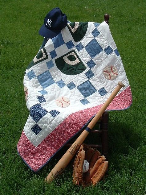 Baseball Baby Quilt | I designed and made this quilt for my … | Flickr Baseball Babies, Baseball Quilts, Baseball Quilt, Football Quilt, Baseball Bedroom, Kid Quilts, Sports Quilts, Homemade Quilts, Baby Quilt Pattern