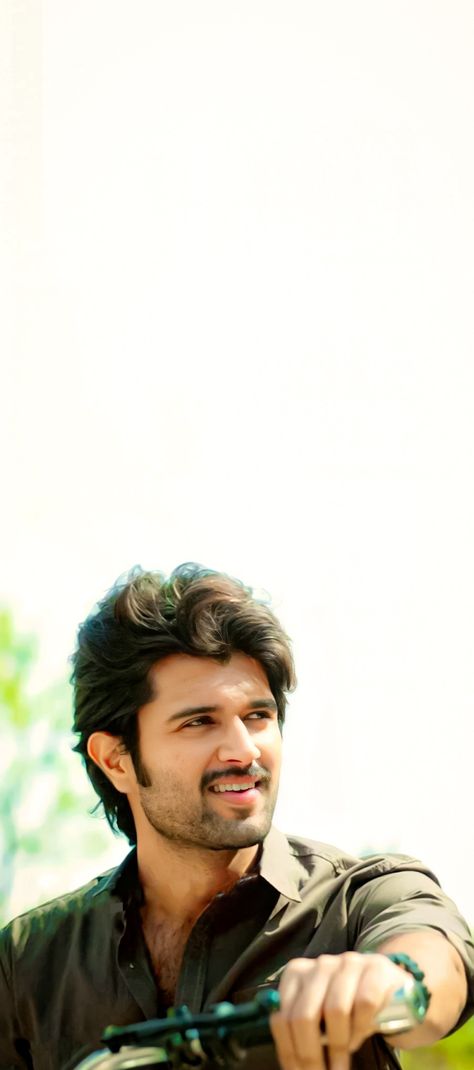 Telugu Hero, Best Quotes Images, Vijay Deverakonda, Love Mom Quotes, Vijay Devarakonda, Most Handsome Actors, Hero Wallpaper, Photo Pose For Man, Photo Poses For Couples