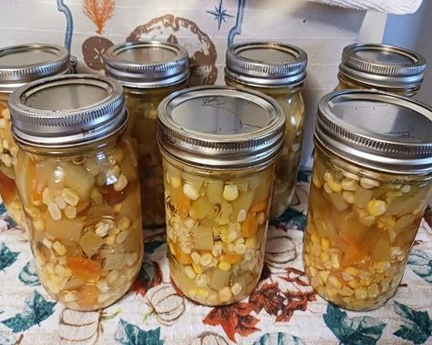 Country-Style Mixed Vegetables Recipe Canning Mixed Vegetables, Mix Vegetable Recipe, Home Canning Recipes, Canning Food, Pint Jars, Home Canning, Pressure Canning, Glass Mason Jars, Mixed Vegetables