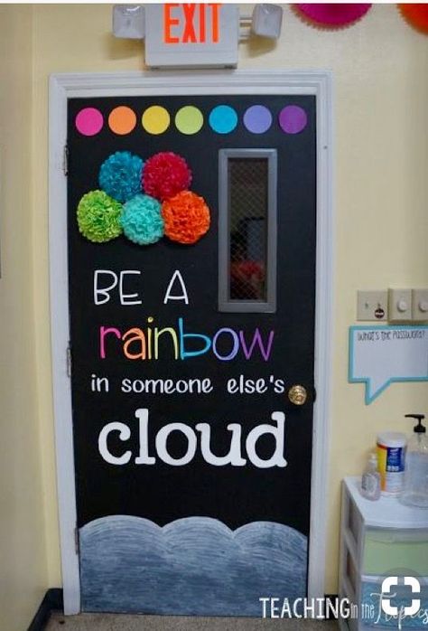 Classroom door decorations for beginning of the year or Spring. Rainbow Theme Classroom, Classe D'art, School Door Decorations, Classroom Tour, School Doors, Door Decorations Classroom, Classroom Bulletin Boards, Rainbow Theme, New Classroom