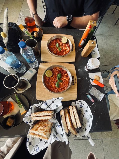 We call it Omlet 🤌🏻 Persian Breakfast, Aesthetic Photo, Persian