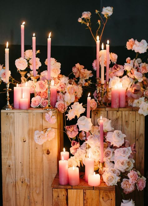 Pink Flowers Aesthetic Wedding, Pink Candles Table Decor, Pink Cocktail Party Decorations, Pink Wedding Ceremony Decor, Pink Winter Wedding Theme, Red And Pink Decor, Pink Candles Wedding, Glam Wedding Flowers, Pink Flowers Centerpiece