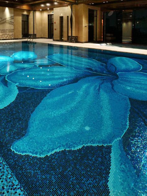 Mosaic Pool Tile Design, Indoor Pool In House, Mosaic Pool Tile Ideas, Pool Mosaic Ideas, Mosaic Pool Design, Mosaic Tile Pool, Bathroom Mosaic, Pool Mosaic, Swimming Pool Mosaics