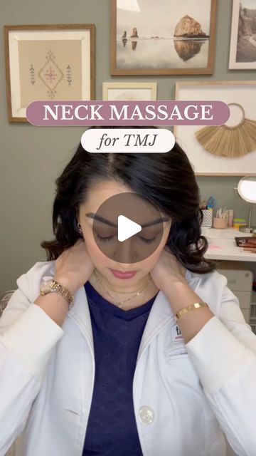 Priya Mistry, DDS, D. ABDSM on Instagram: "This one’s for you if...  You have a tight, stiff, painful neck or jaw. Drop a ✋ if that’s you and share with someone you know who has neck or jaw pain.   👉 Take 4 fingers and place them on your Trapezius muscle 👉 With pressure, bring your fingers toward the front of your body 👉 Repeat this a few times on a regular basis  This simple massage can help relieve tension and increase range of motion in your neck and jaw. 🎉 Let me know if you try it!  Follow for more information on TMJ.  . . . . #tmjpain #jawpaintreatment #healthybites #tmjrelief #teethgoals #TMJDisorder #jawpain #tmjrelief #tmjtreatment #happyteethhappylife #bruxism #musclemassage #jawjoint" Jaw Massage, Tmj Massage, Trapezius Muscle, Tmj Relief, 4 Fingers, Jaw Pain, Neck Stretches, Face Massage, Neck Massage