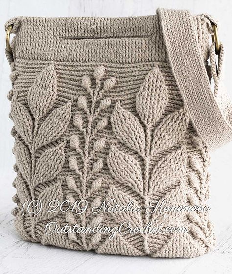 Embossed Crochet, Modern Haken, Tote Crochet, Back Post Double Crochet, Knitted Bag, Embossed Bag, Crochet Handbags Patterns, Handbag Pattern, Crochet Bags Purses