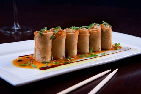 Need to try buddha-bar in D.C.! Gourmet Plating, Thai Appetizer, Buddha Bar, Asian Appetizers, Fine Dining Recipes, Spring Roll, Valentines Day Dinner, Dips Appetizers, Dinner Guests