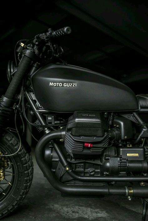 Street 750 Custom, Moto Guzzi V7 Stone, Modern Motorcycle, Moto Guzzi California, Moto Guzzi Cafe Racer, Moto Guzzi V7, Moto Guzzi Motorcycles, Street 750, Custom Bikes Cafe Racers