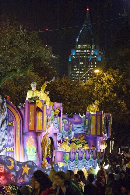 Mobile Mardi Gras by visitmobilebay, via Flickr Mobile Mardi Gras, Throw Me Something Mister, Mardi Gras Float, Mardi Gras Parade, New Orleans Mardi Gras, Mardi Gras Carnival, Mobile Alabama, Ash Wednesday, Parade Float