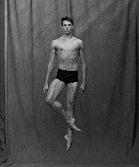 Male Ballet, Dancers Body, Paris Opera Ballet, Male Ballet Dancers, Ballet Poses, Male Dancer, Short Fiction, Classical Ballet, Advanced Style