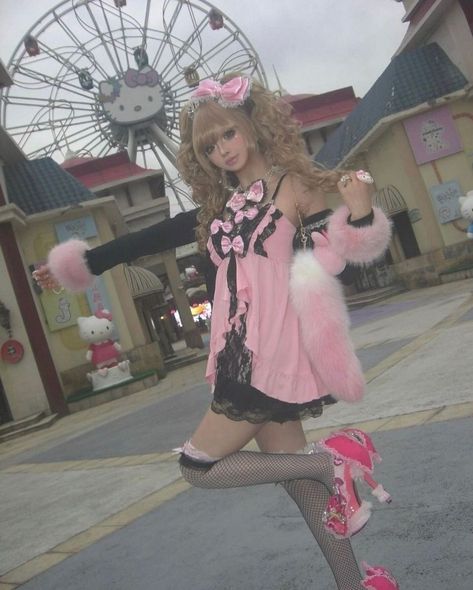 gyaru ☆ fashion inspo Pink Melody, Agejo Gyaru, Harajuku Style, Gyaru Fashion, Casual Chic, Fashion Inspo, Pink, Instagram