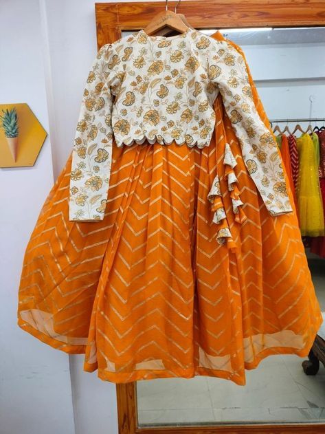 <-----Hashtags-----> Haldi Outfit For Kids Girl, Kids Haldi Outfit, Georgette Frocks For Kids, Blouse Designs For Kids, Indian Dresses For Kids, Kids Lehenga Choli, Kids Party Wear Dresses, Haldi Outfits, Simple Frock Design