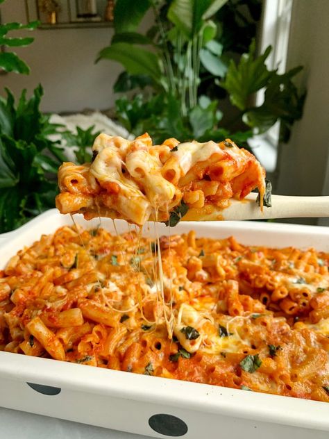 No Boil Pasta, Easy Pasta Bake, Pasta Bake Recipes, Baked Pasta Recipes Easy, Panini Recipes Chicken, Pasta Bake Easy, Penne Recipes, Resep Pasta, Vegetarian Pasta Recipes