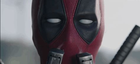 Deadpool movie: Smoking guns Deadpool Poster, Marvel Gif, Rob Liefeld, Deadpool Movie, Deadpool Wallpaper, Man Spider, Morena Baccarin, Deadpool 3, Dead Pool