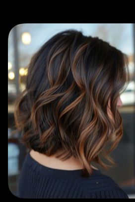 Chocolate Brown With Caramel Highlights Short Hair, Fall Hair For Brown Hair, Hair Color Ideas Short Hair Trends, Dark Fall Balayage Hair, Fall Hair Brunette Balayage, Dark Hair With Caramel Highlights Medium, Black Hair With Warm Highlights, Fall 2024 Hair Styles, Haircolor Trending 2024